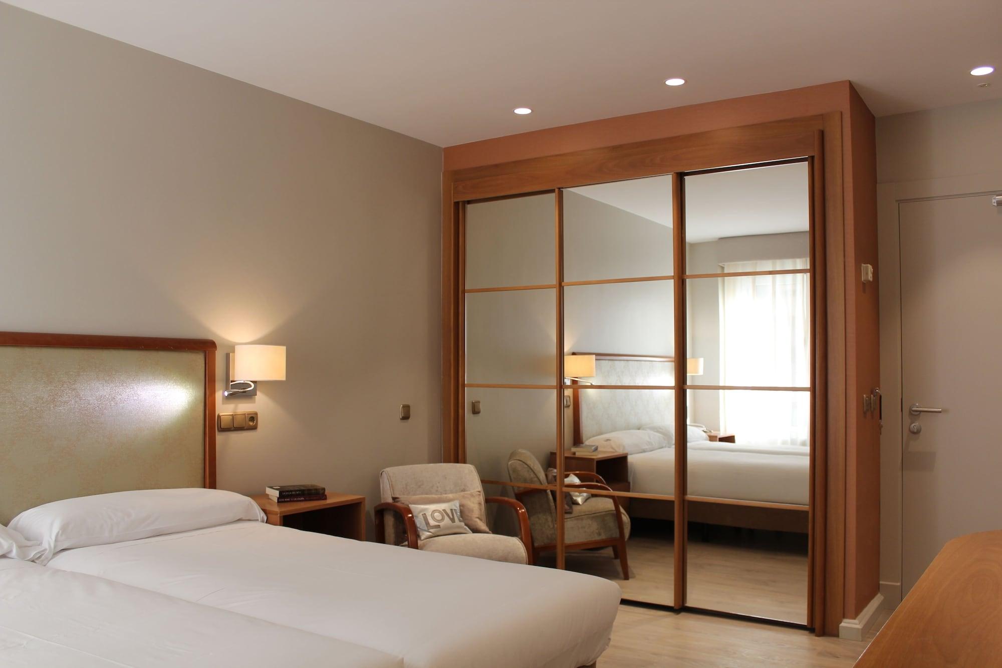 Hotel Carreno Ов'єдо Екстер'єр фото