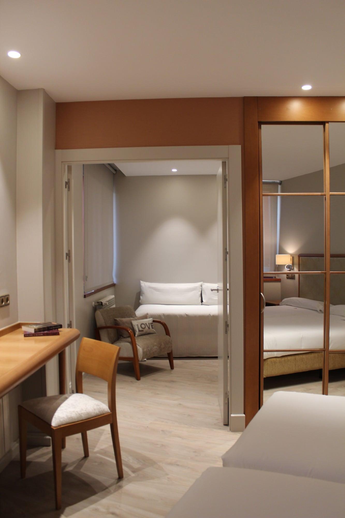 Hotel Carreno Ов'єдо Екстер'єр фото