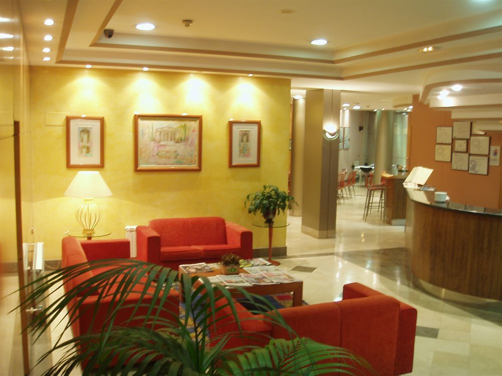Hotel Carreno Ов'єдо Екстер'єр фото