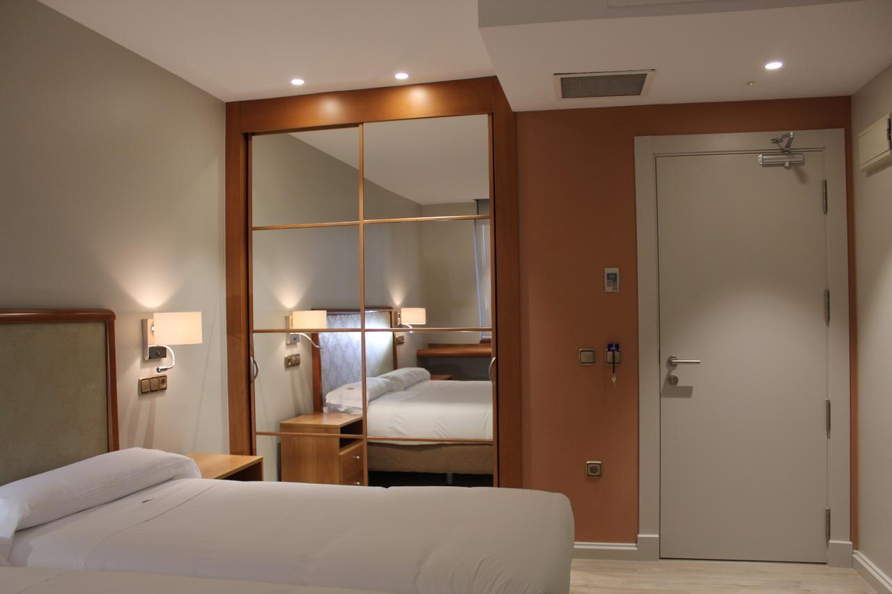 Hotel Carreno Ов'єдо Екстер'єр фото