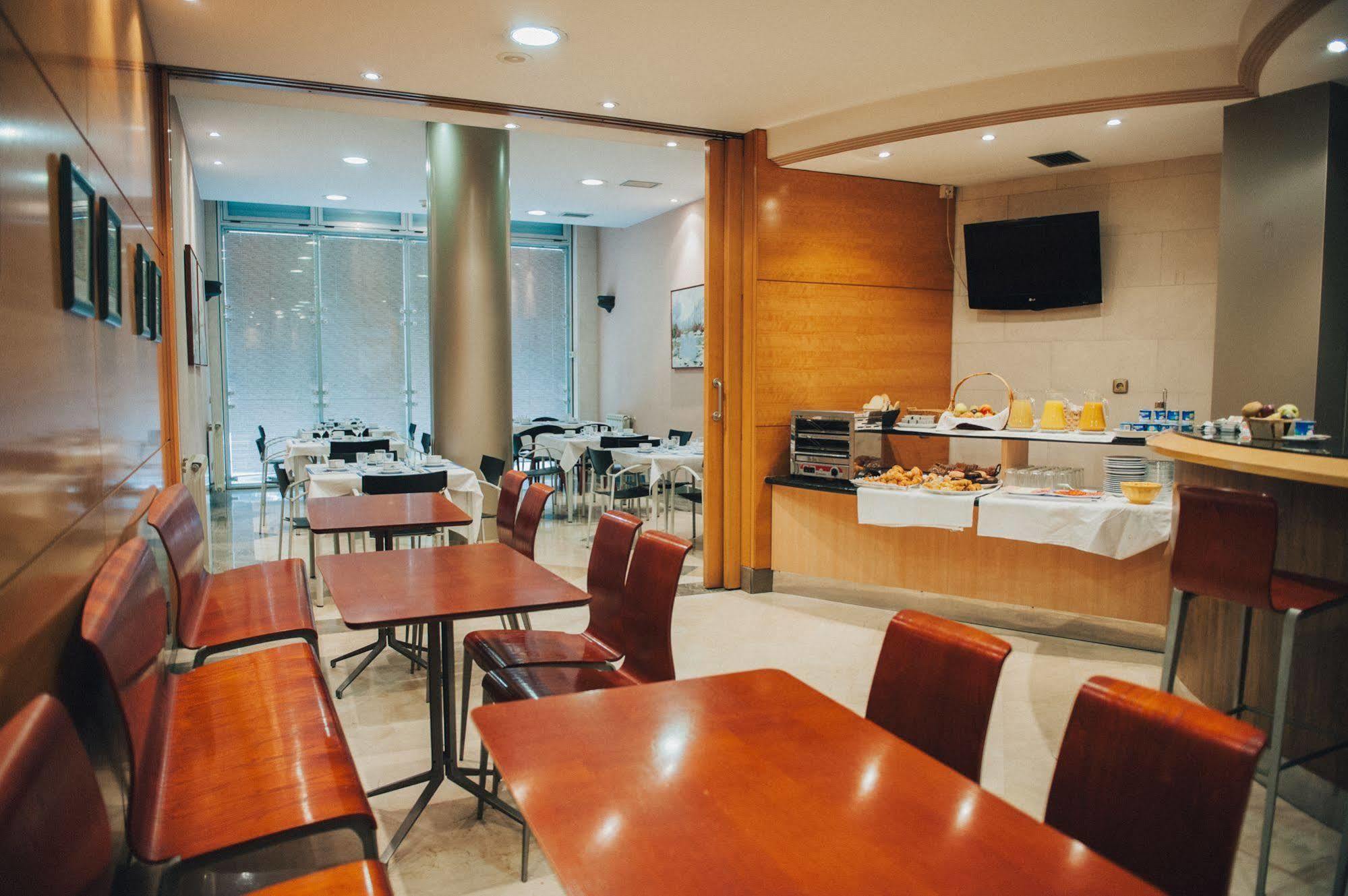 Hotel Carreno Ов'єдо Екстер'єр фото